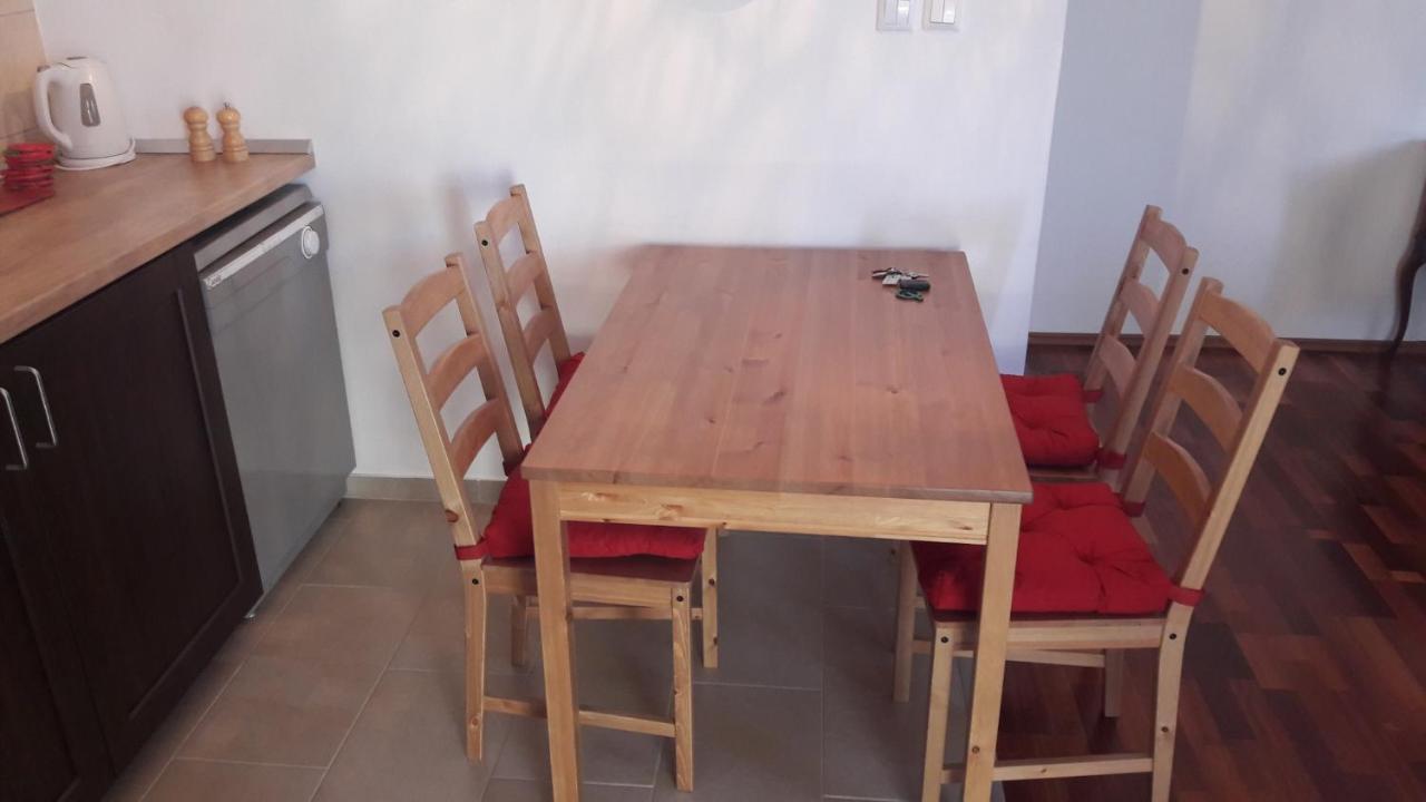 Apartment Lana Τρογκίρ Εξωτερικό φωτογραφία