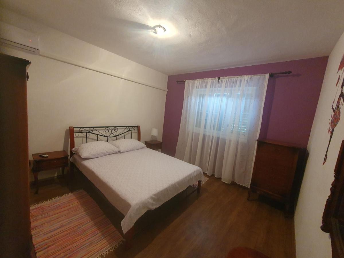 Apartment Lana Τρογκίρ Εξωτερικό φωτογραφία